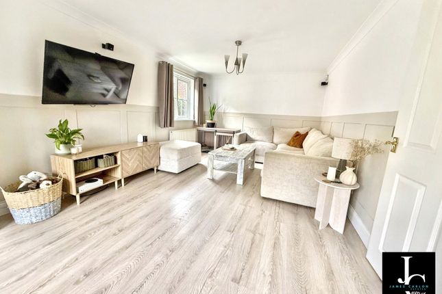 7, Ryder Drive, Telford photo 2