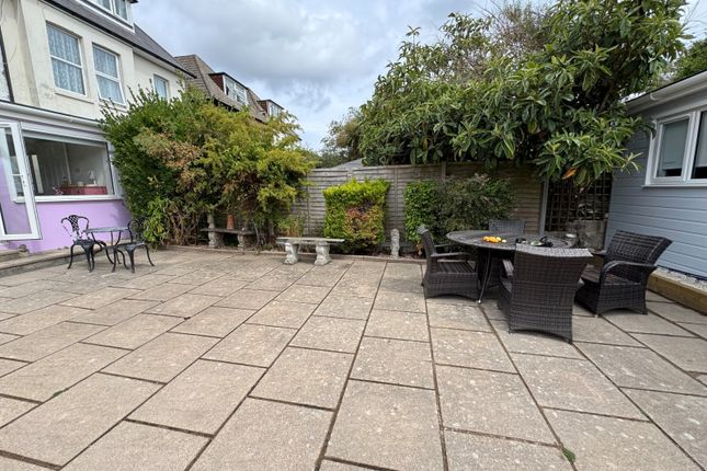 15 Westby Road, Bournemouth photo 5
