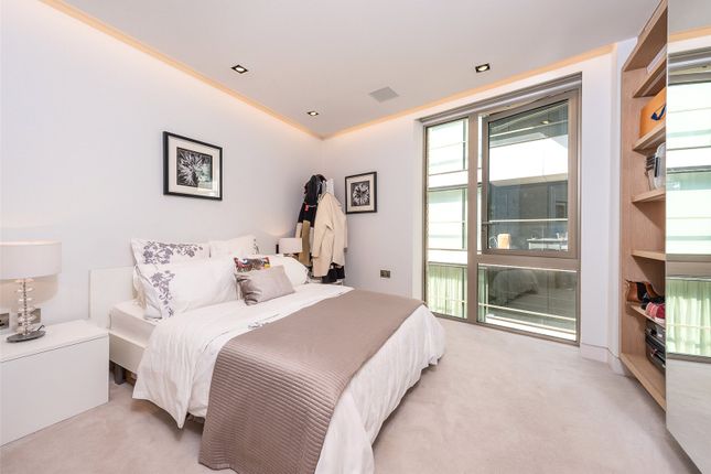 Flat for sale in Godwin House, One Tower Bridge