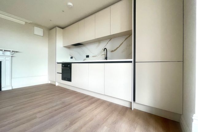 Flat 5, Ramsgate photo 3