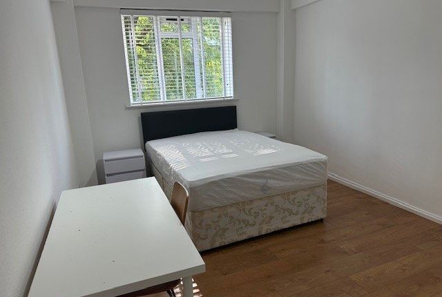 100 Templar House, Shoot Up Hill, London photo 4