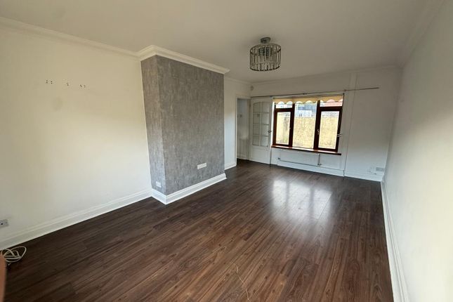 Glandwr Crescent, Swansea photo 5