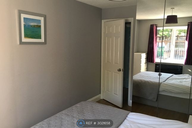 Flat, Greys Court Sidmouth Street, Reading photo 3