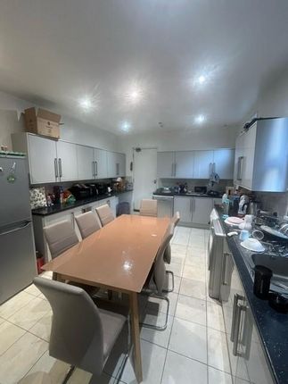 Bright And Well-Maintained Kitchen With Modern App...