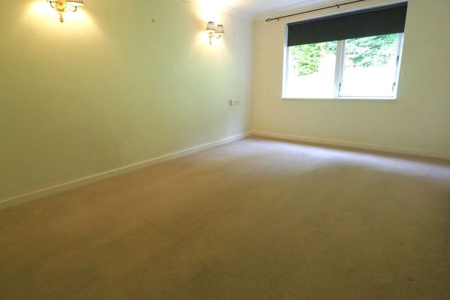 15 Homemoss House Park Road, Buxton photo 3