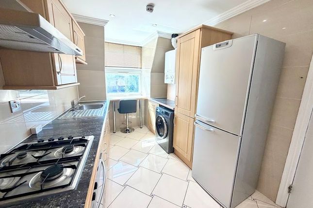 8B, Broadway Parade,, Pinner Road, Harrow photo 4