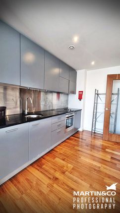 78, Admiral House, City Centre, Cardiff photo 3
