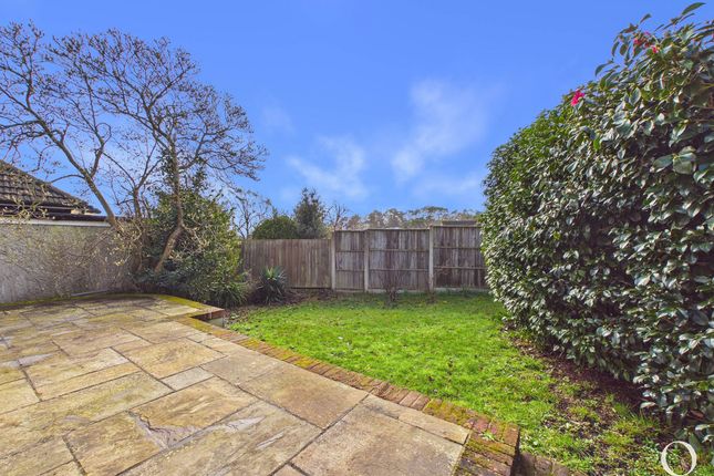 39, Lancaster Drive, Broadstone photo 4