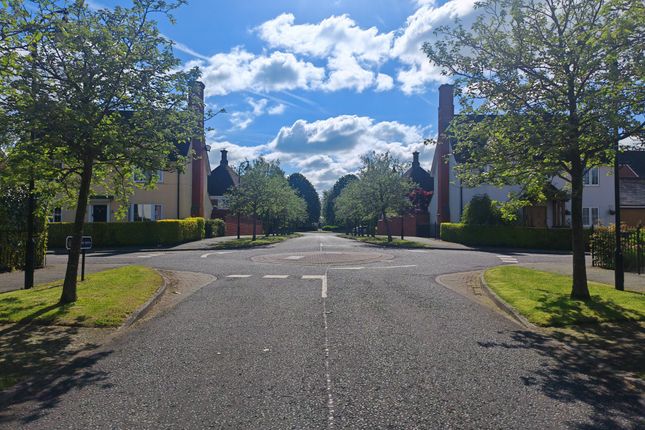 2, Oakdale Close, Wychwood Park, Weston, Crewe photo 4