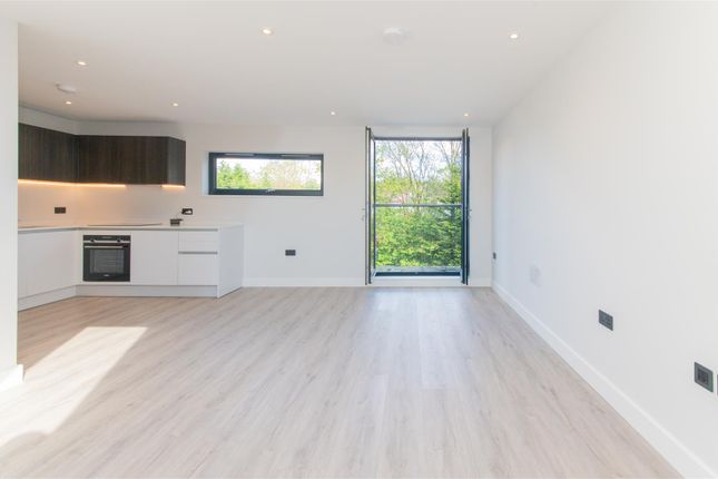 Studio for sale in Holders Hill Road, London