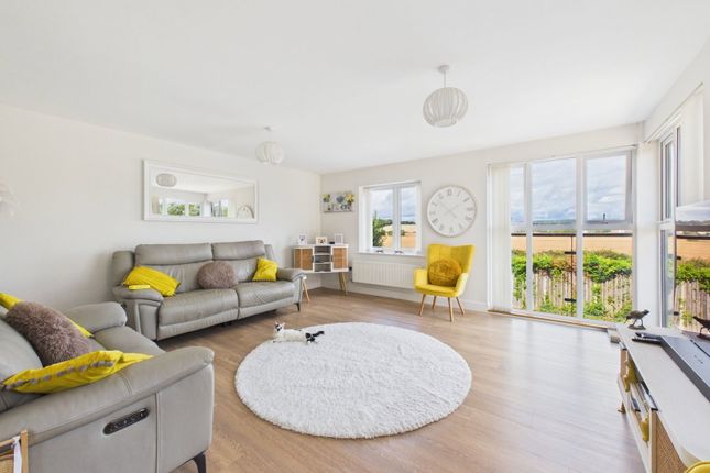 10, Bluebell Way, Worthing photo 2