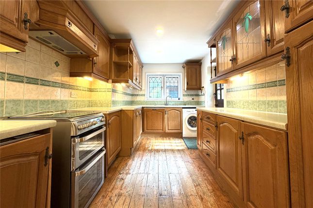 Poppy Cottage,, St. Neots Road, Hook photo 3