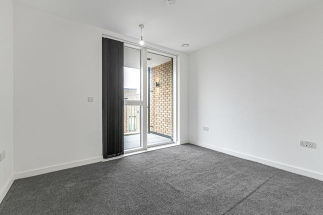 Flat 28, Ranton House, 1A, Commerce Road, Brentford photo 4
