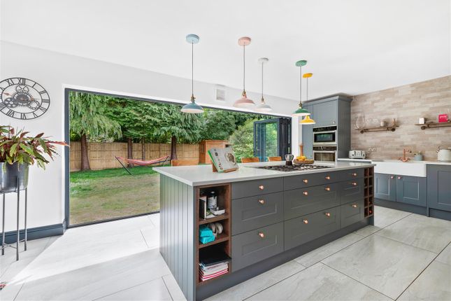 Glendale, Beech Hill Road, Ascot photo 2