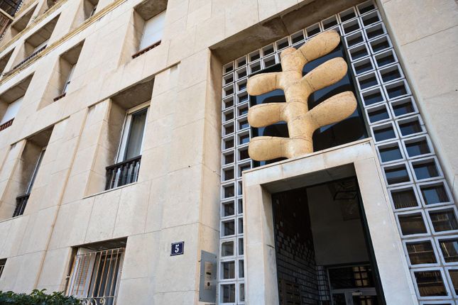 Apartment for sale in Marseille, Bouches-Du-Rhône, Provence-Alpes-Côte D'azur, France