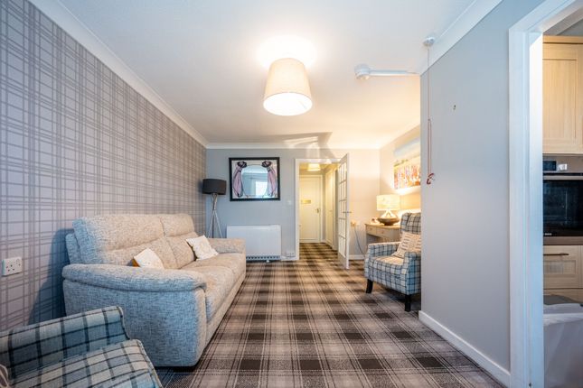 Flat 3 10 Carlton Court, Giffnock, Giffnock photo 4