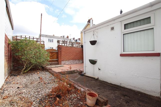 30, East John Walk, Exeter photo 4
