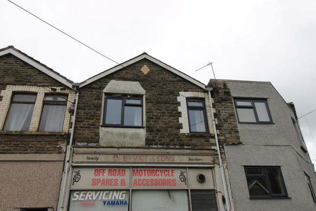 Thumbnail Flat to rent in Cardiff Road, Blackwood