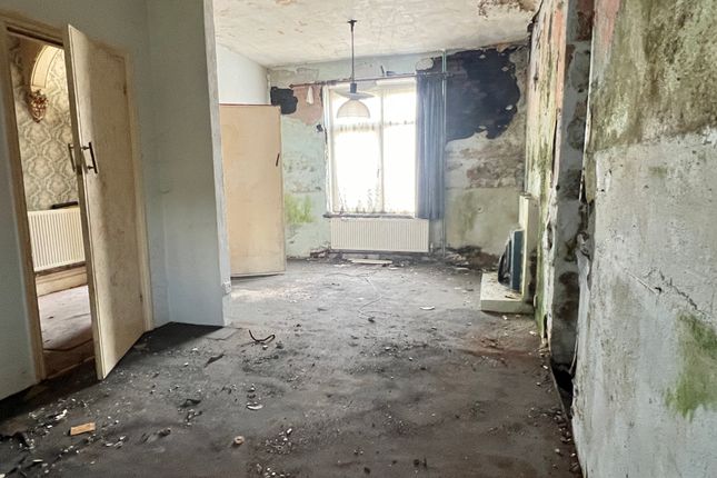 57, Walter Road, Ammanford photo 3