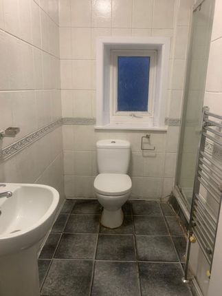 5 Cobden Street, Burnley photo 5