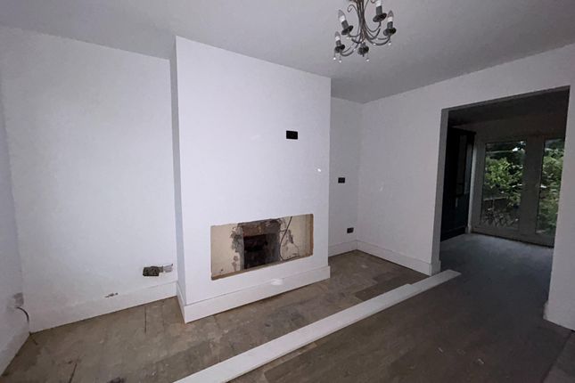 6, Highland Road, Bolton photo 3