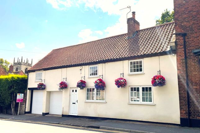 Thumbnail Property for sale in Wharf Street, Bawtry, Doncaster