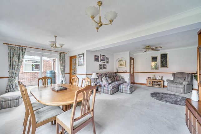 73 COTMORE GARDENS, Cotmore Gardens, Thame, Thame photo 3
