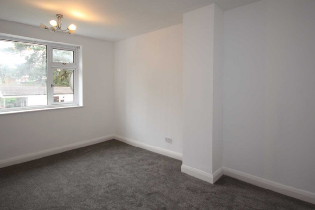 Semi-detached house to rent in Delamere Road, Reading, Berkshire