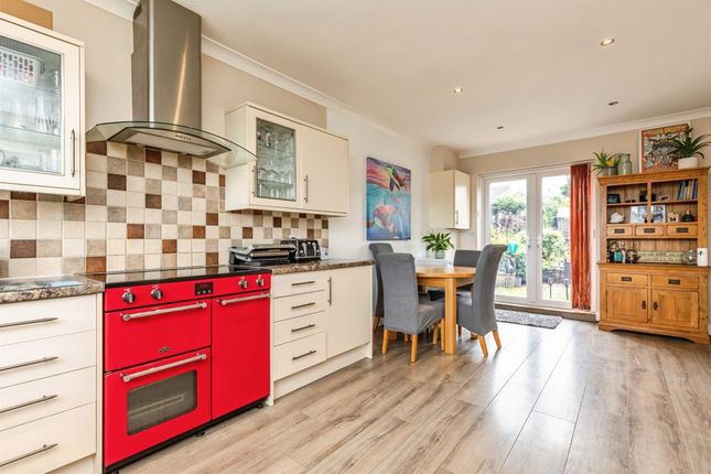 3, Chantry Avenue, Bexhill-On-Sea photo 4