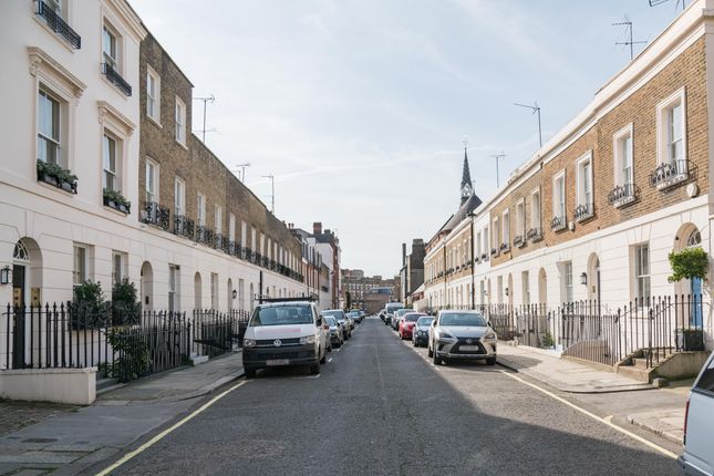 Detached house to rent in Graham Terrace, London