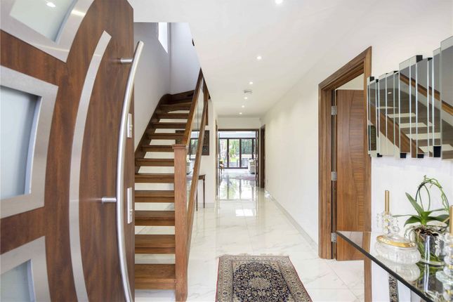 7, Grasmere Avenue, London photo 4