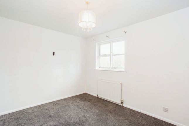 Terraced house for sale in Woodstock Crescent, Hockley, Essex