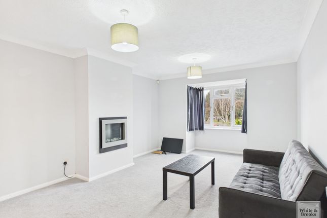 Flat 4, Trafalgar Court Victoria Road, Bognor Regis photo 2
