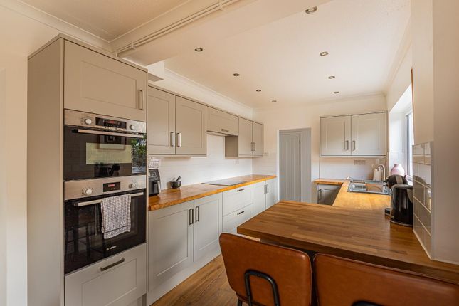 64, Millrace Close, Cardiff photo 3