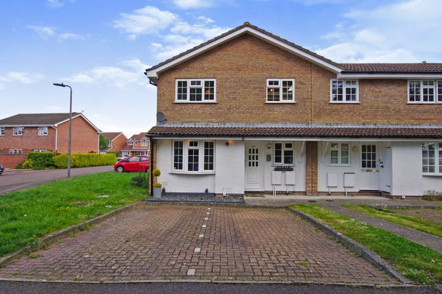 2 bed detached house for sale in Great Meadow Road, Bradley Stoke, Bristol, Gloucestershire BS32