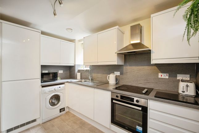 59, Rockford Gardens, Warrington photo 5