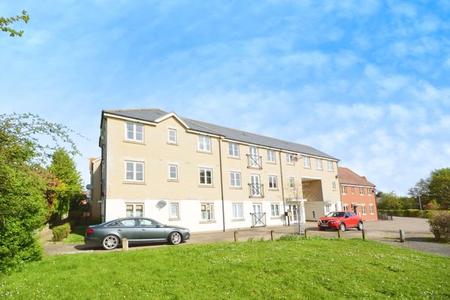 Flat for sale in Burghley Way, Chelmsford, Essex