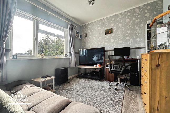 Flat 4, 3, Witbank Gardens, Isle of Wight photo 2