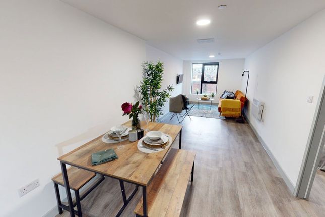 1-bed flat on The Roscoe - Style 15, Roscoe Street, £975/mo