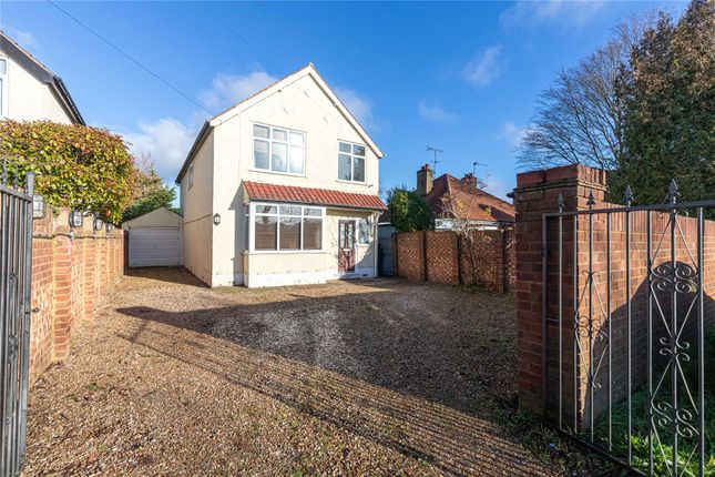 Detached house for sale in Bath Road, Taplow, Maidenhead, Berkshire SL6