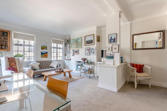 1-bed flat on 31, KINGS COURT SOUTH,, CHELSEA, £590,000