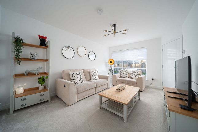 4, Oakbank Drive, Glenrothes photo 2