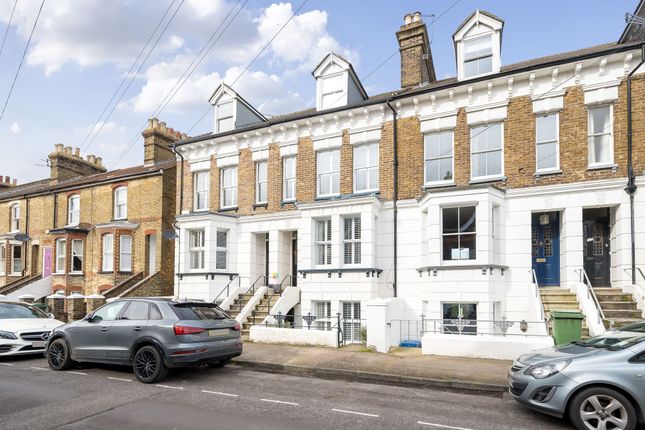 Thumbnail Town house for sale in Edith Road, Faversham
