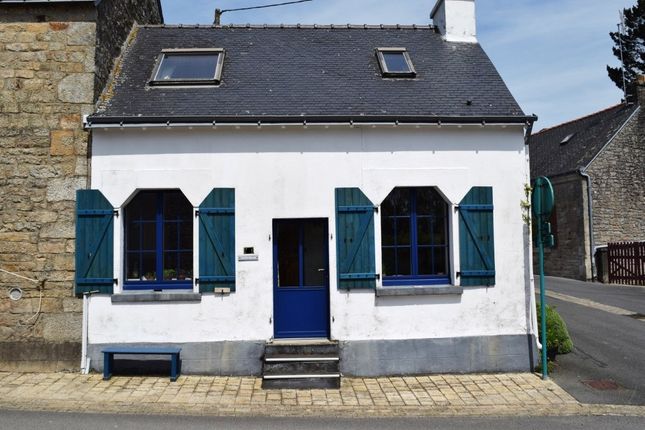 End terrace house for sale in 56540 Saint-Tugdual, Morbihan, Brittany, France