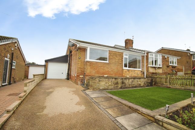 2-bed house on 25, Pippins Green Avenue, Wakefield, £270,000