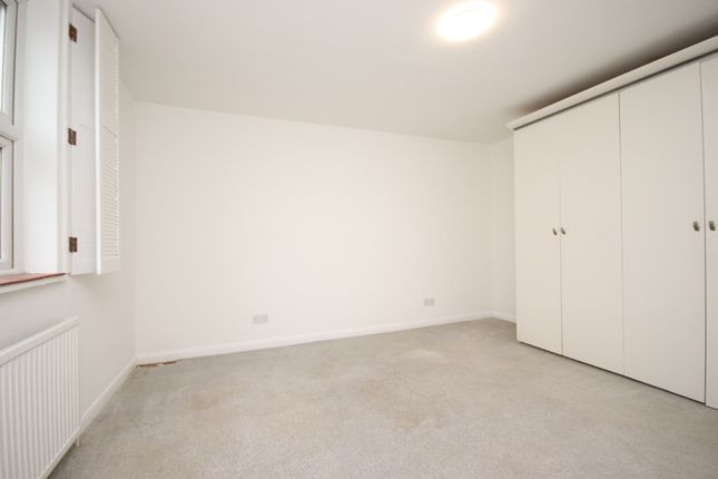 Flat for sale in Norfolk Road, Maidenhead