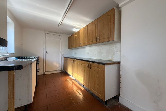 Thackeray Road, London photo 5