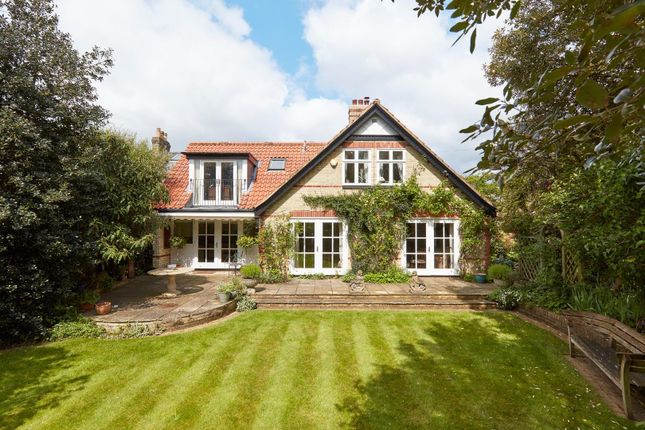 Thumbnail Detached house for sale in Selwyn Road, Cambridge