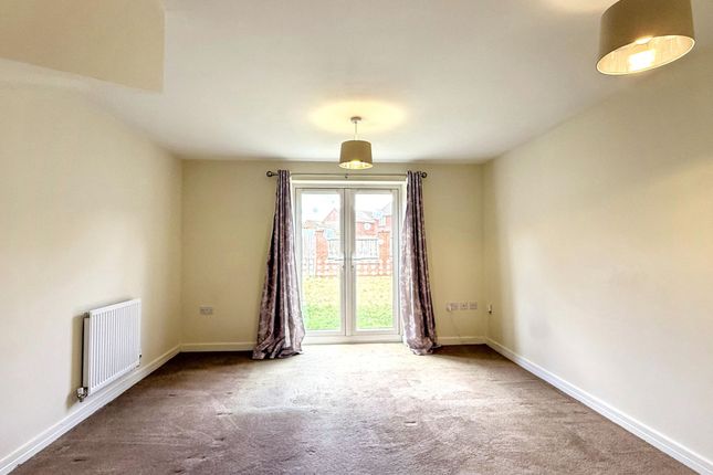 20 Farley Crescent, Ibstock photo 4