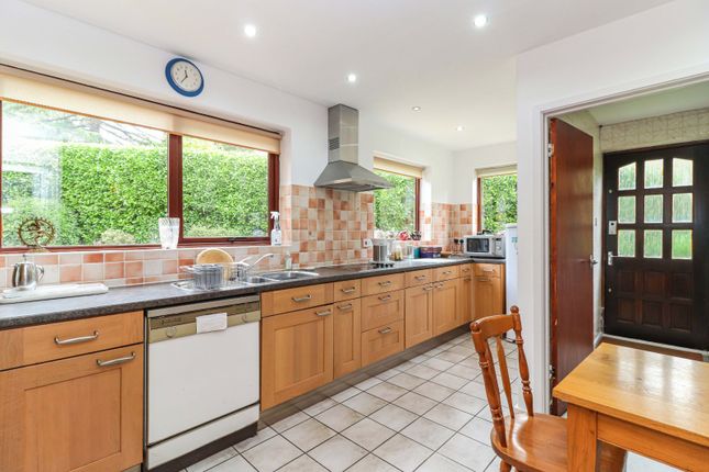 Woodside House, 1, Eghams Wood Road, Buckinghamshire photo 4